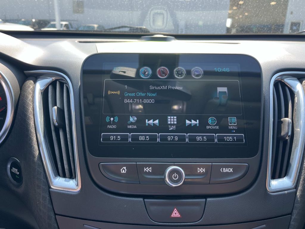 2016 Chevrolet Malibu 1LT photo 22