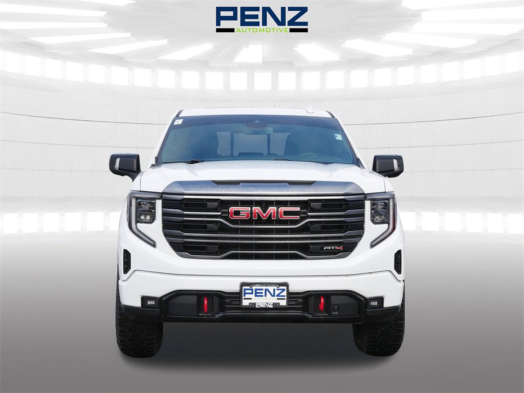 Used 2022 GMC Sierra 1500 AT4 with VIN 1GTPUEEL7NZ531220 for sale in Rochester, Minnesota