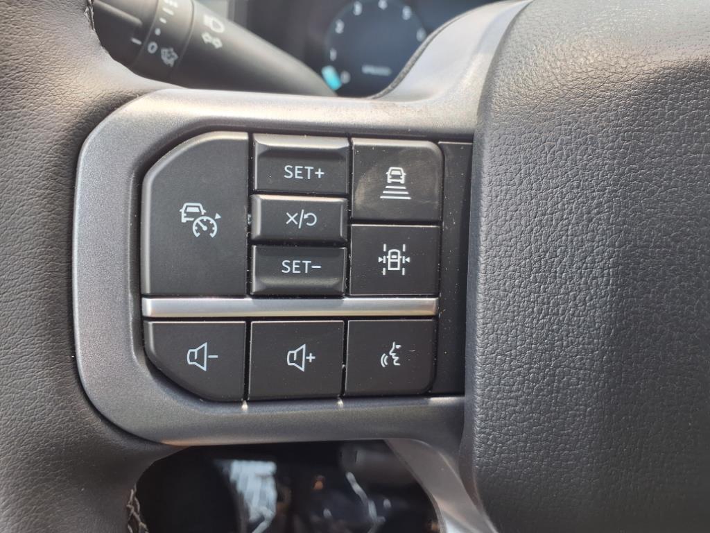 2025 Ford F-150 Lariat photo 23