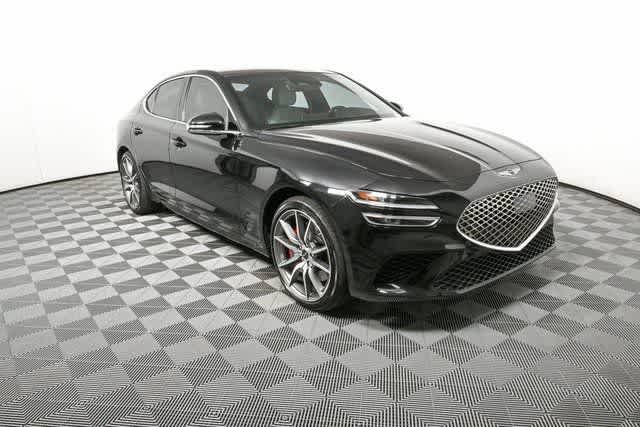 2025 GENESIS G70