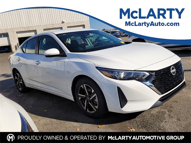 2024 Nissan Sentra SV's photo