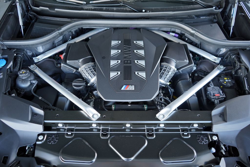 2026 Bmw X7 M60i photo 18