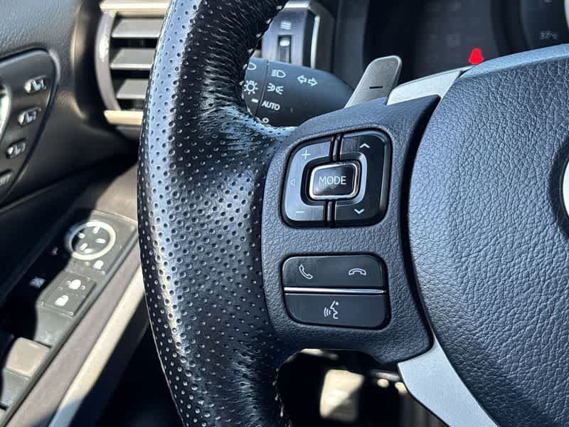 2019 Lexus IS 350 AWD photo 27