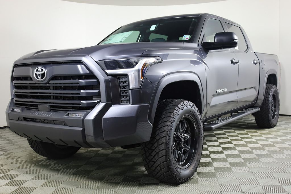 2025 Toyota Tundra SR5 photo 2