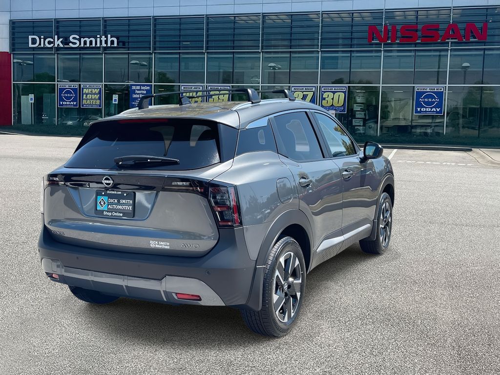 2026 Nissan Kicks SV photo 4