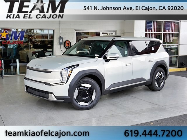 2026 Kia EV9 Light L/R's photo