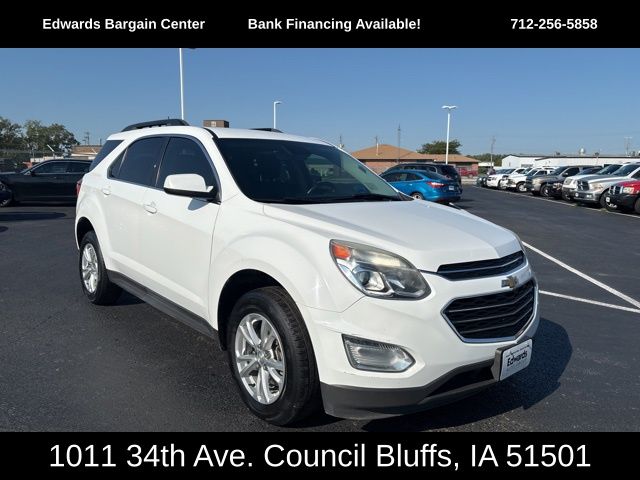 2016 Chevrolet Equinox LT photo 2