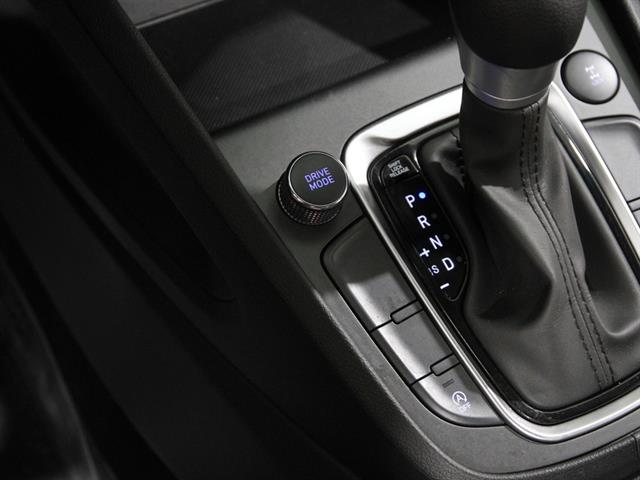 2023 Hyundai Kona SEL photo 12