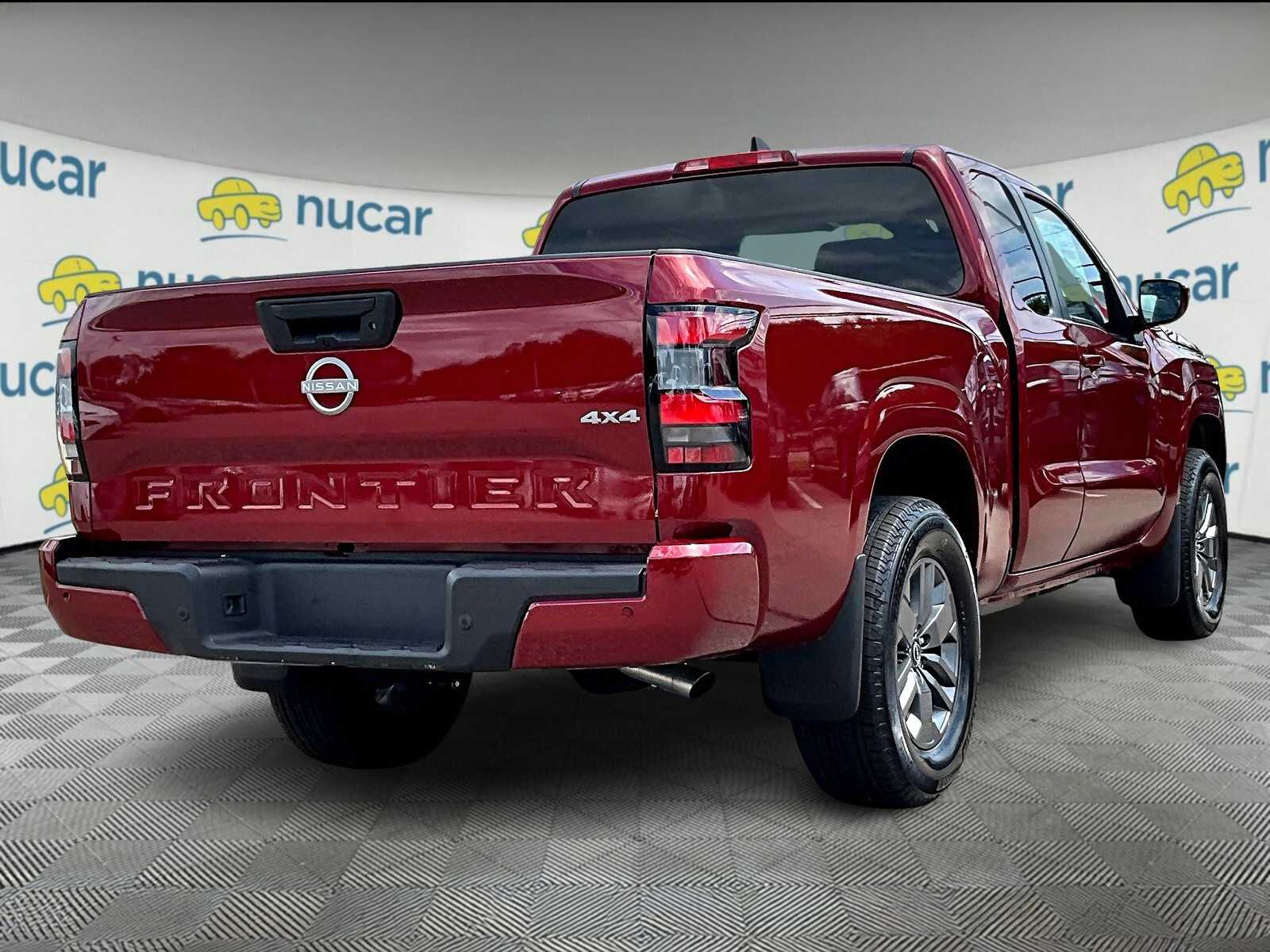 2025 Nissan Frontier SV photo 6