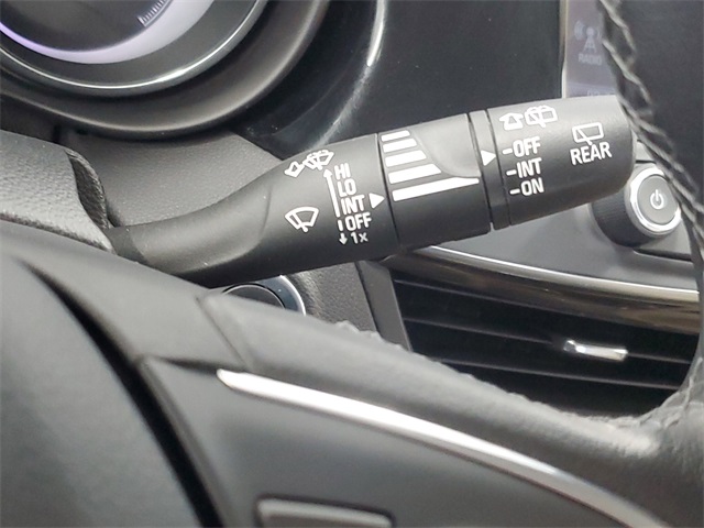 2020 Buick Envision Essence photo 14