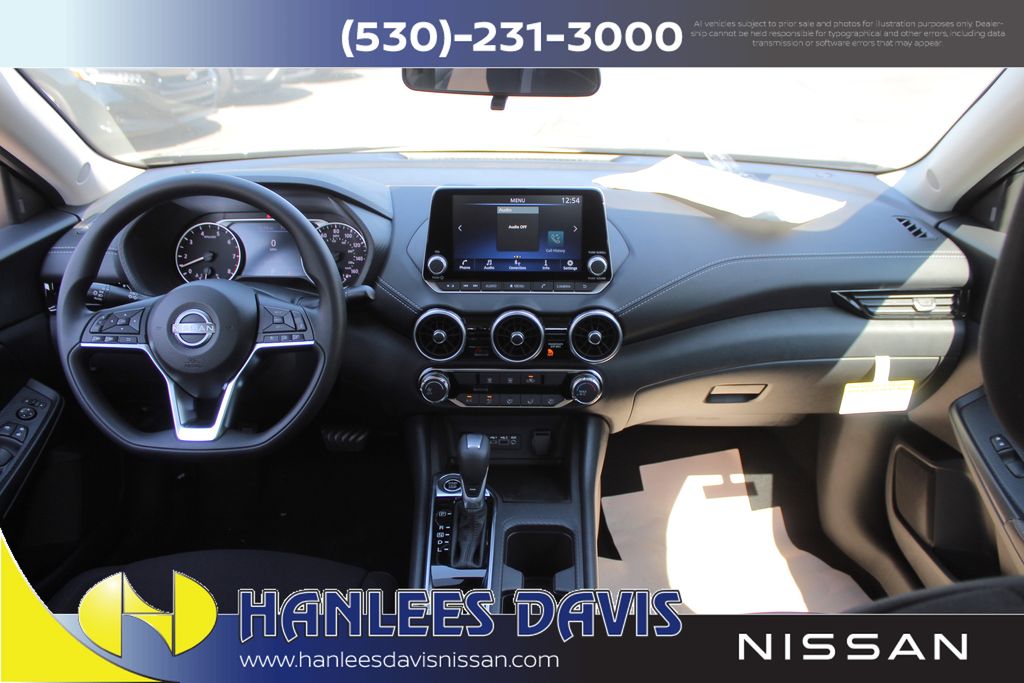 2025 Nissan Sentra SV photo 8