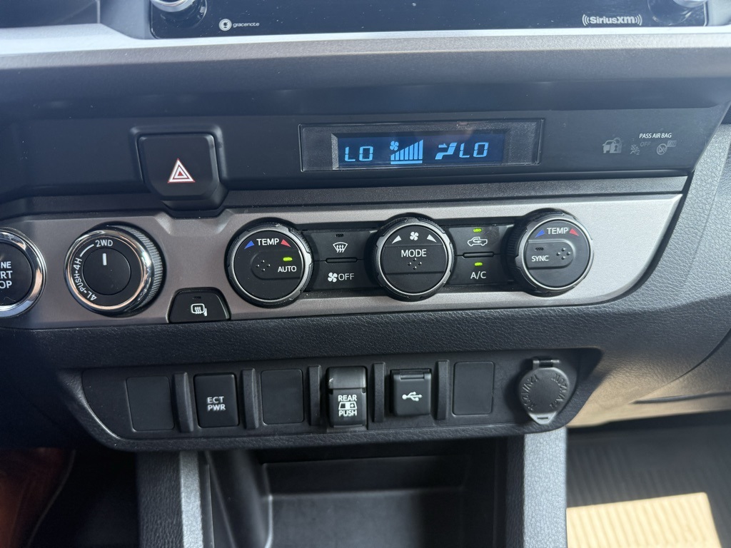 2023 Toyota Tacoma Trail Edition V6 photo 11