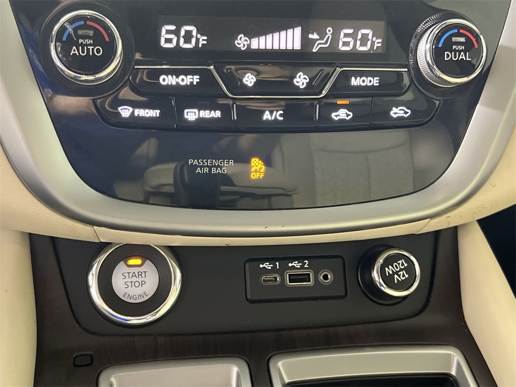 2019 Nissan Murano Platinum photo 16