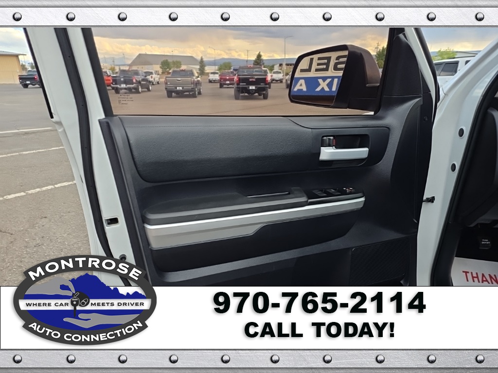 2014 Toyota Tundra SR5 photo 16