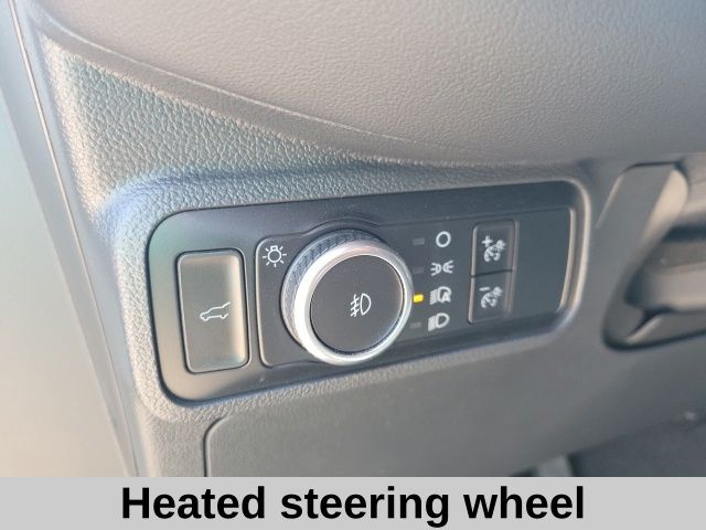 2025 Ford Explorer ST-Line photo 3