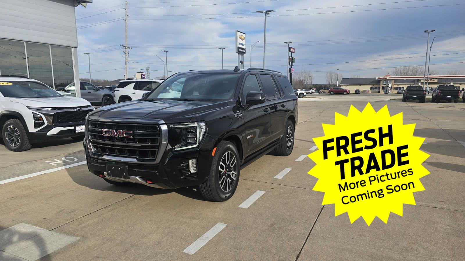 2021 GMC Yukon AT4's photo