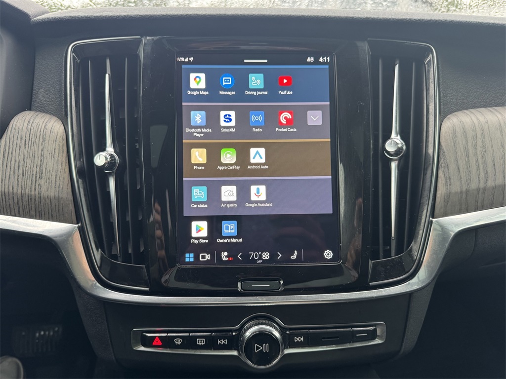 2023 Volvo V90 Cross Country B6 AWD Plus photo 17