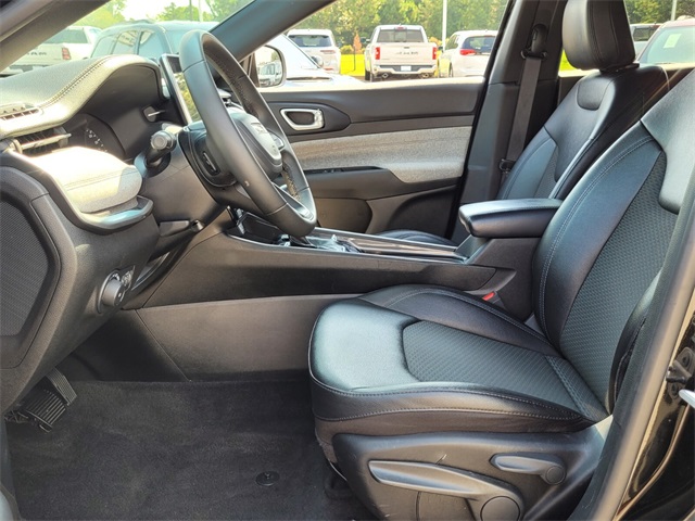 2024 Jeep Compass Latitude photo 5