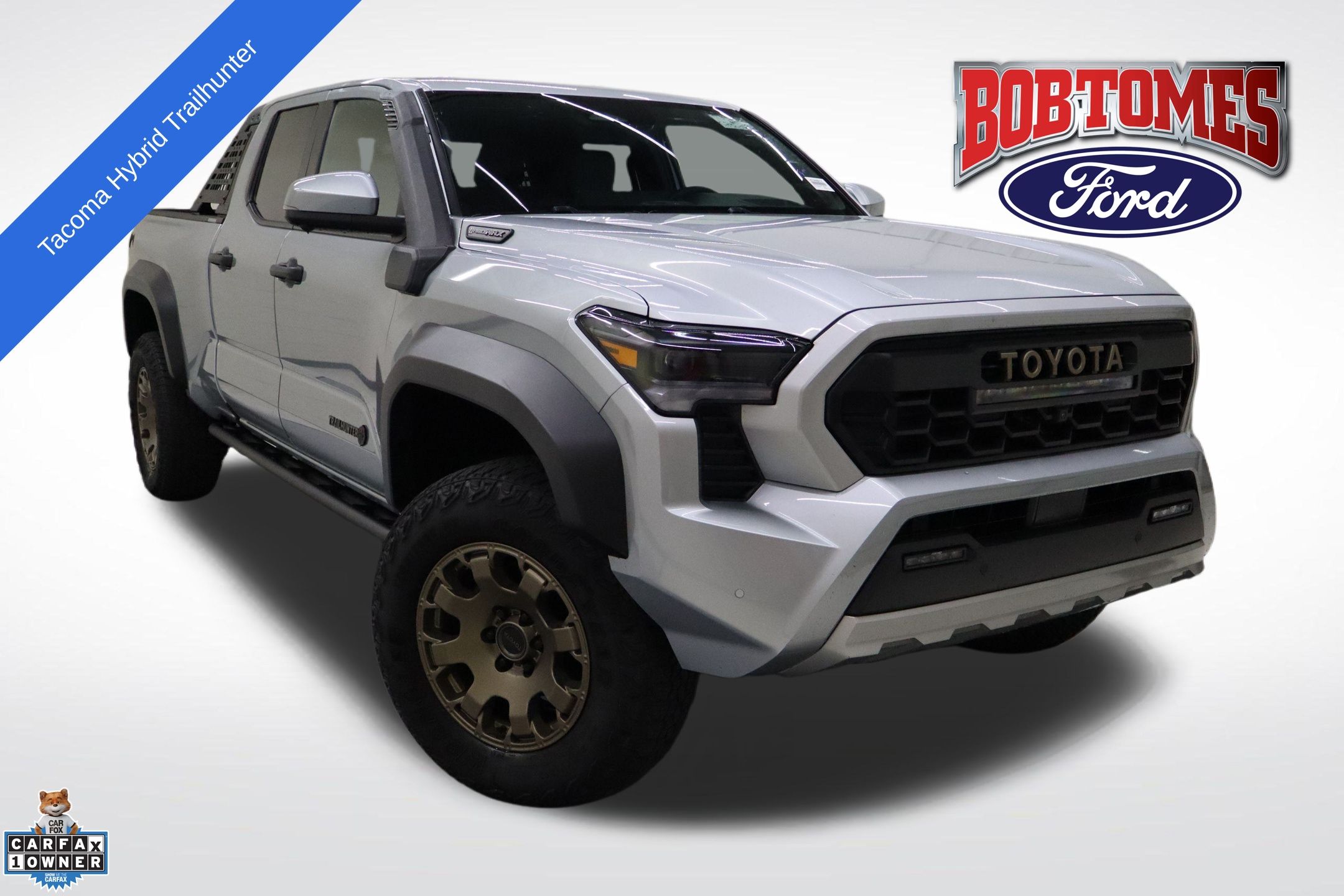 2024 Toyota Tacoma Trailhunter's photo