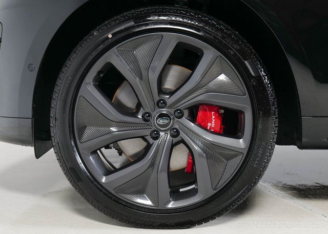 2025 Land Rover Range Rover Sport SE photo 9