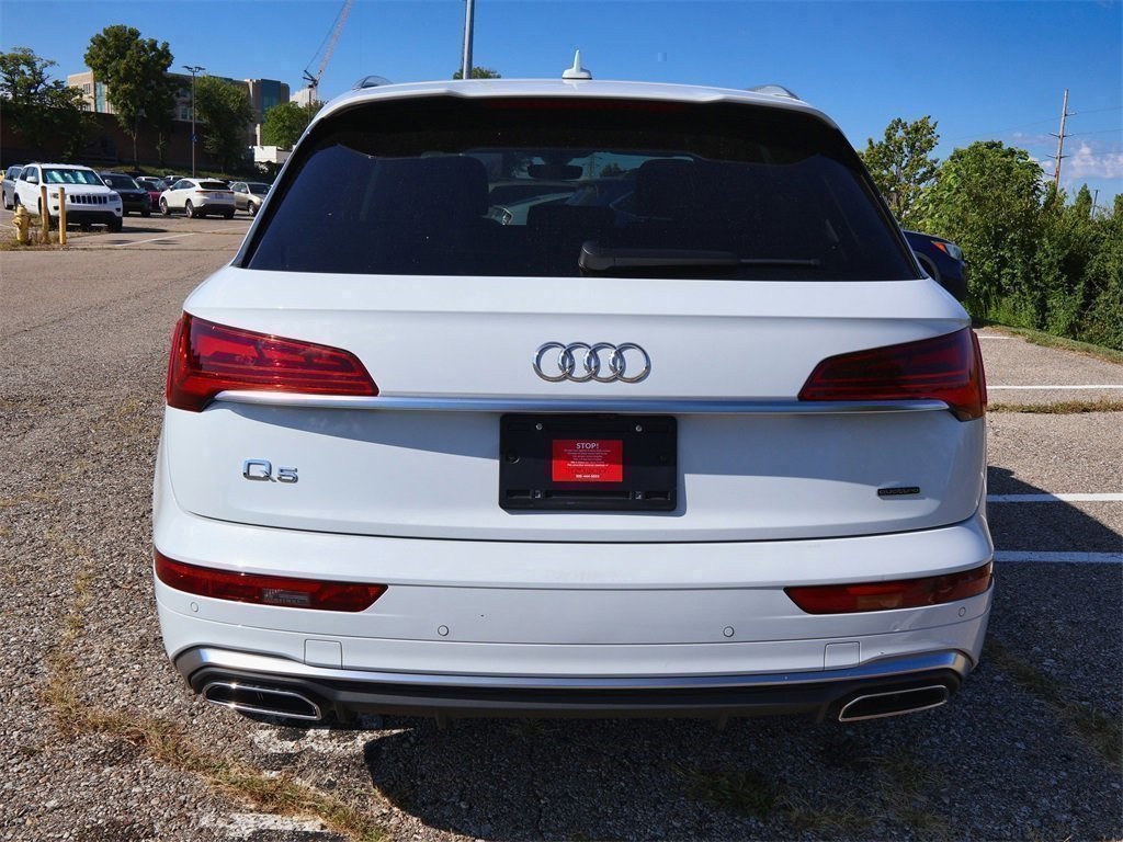 2023 Audi Q5 45 S line Premium photo 4