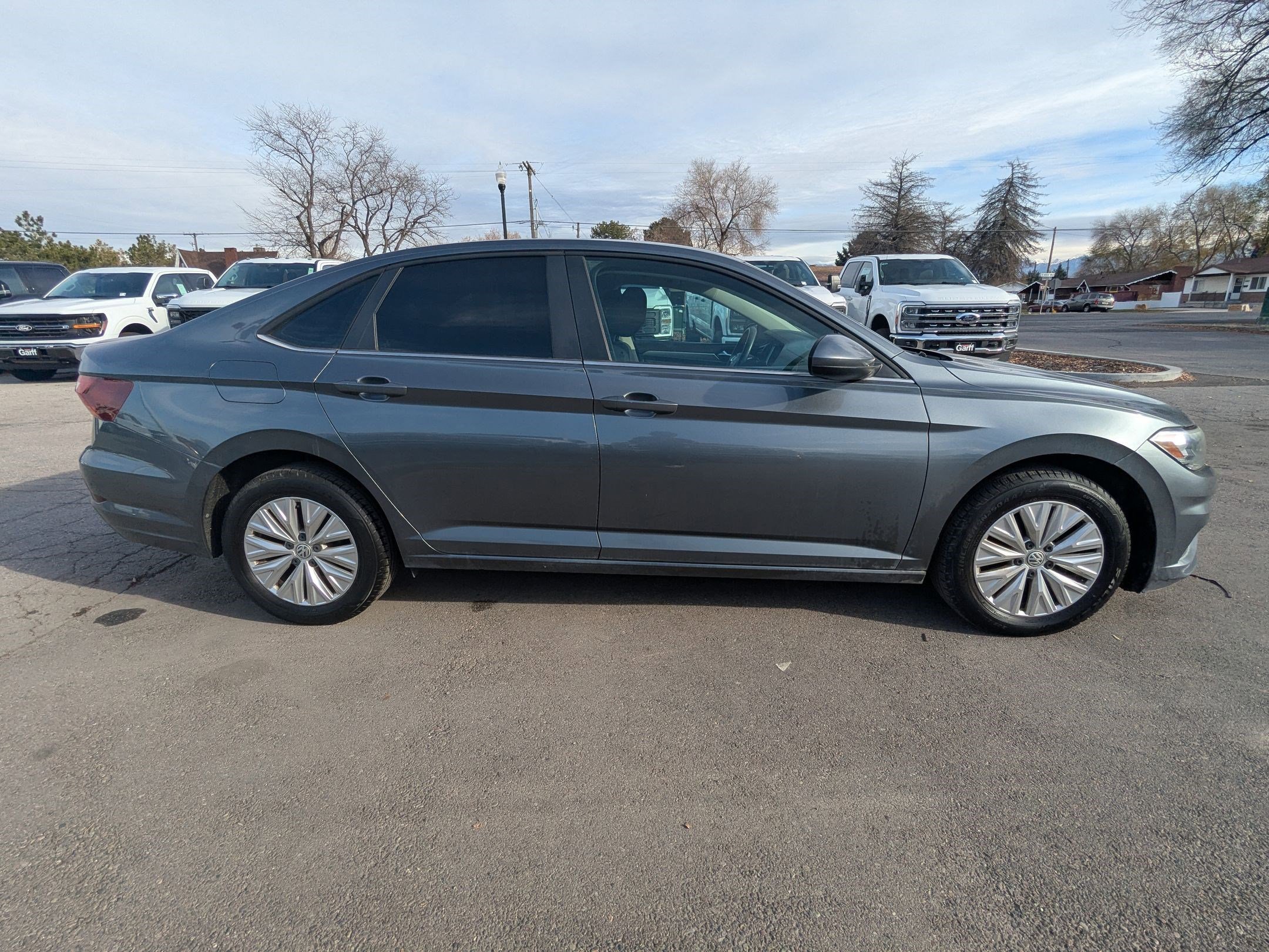 2019 Volkswagen Jetta 1.4T S photo 2