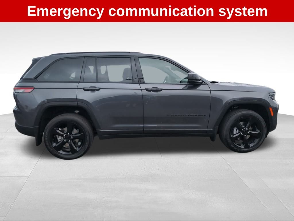 2025 Jeep Grand Cherokee Altitude X photo 3