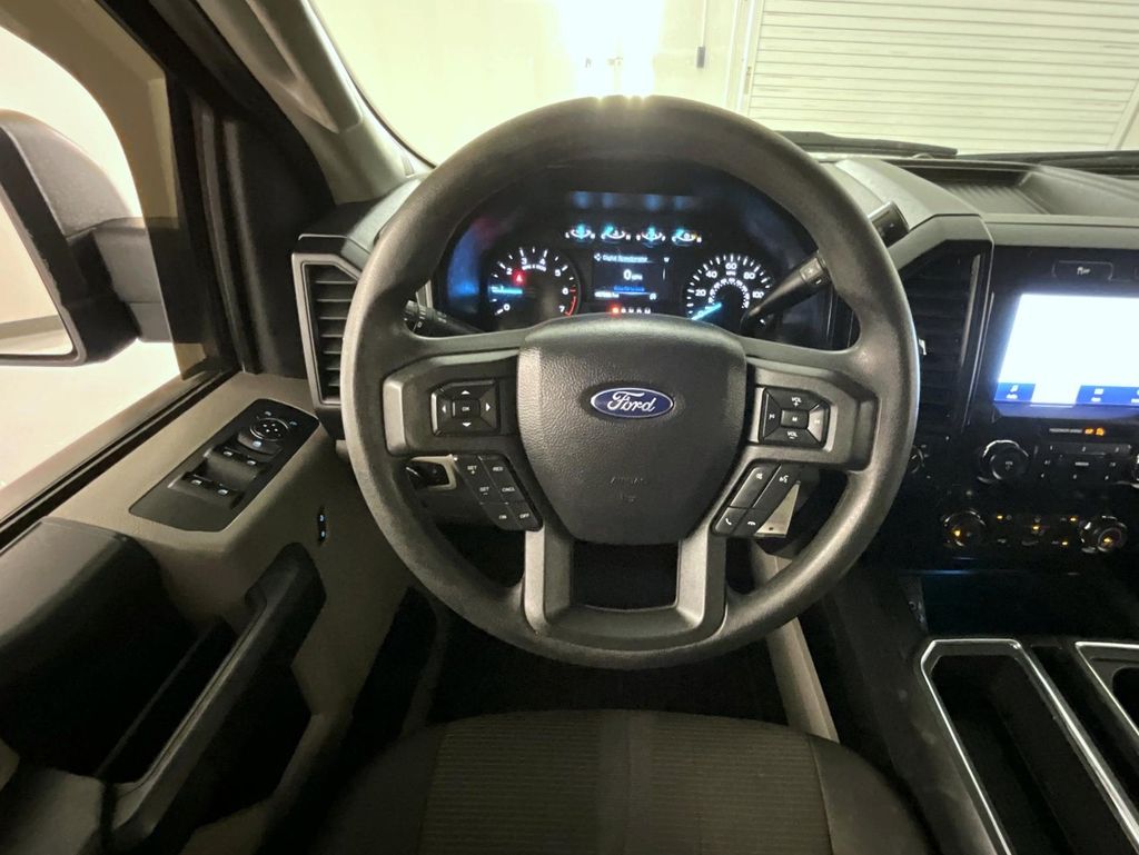 2020 Ford F-150 XL photo 10