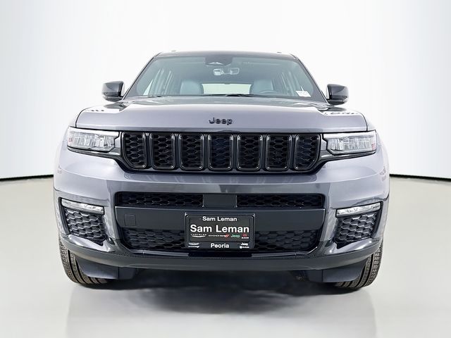 2025 Jeep Grand Cherokee Limited photo 2