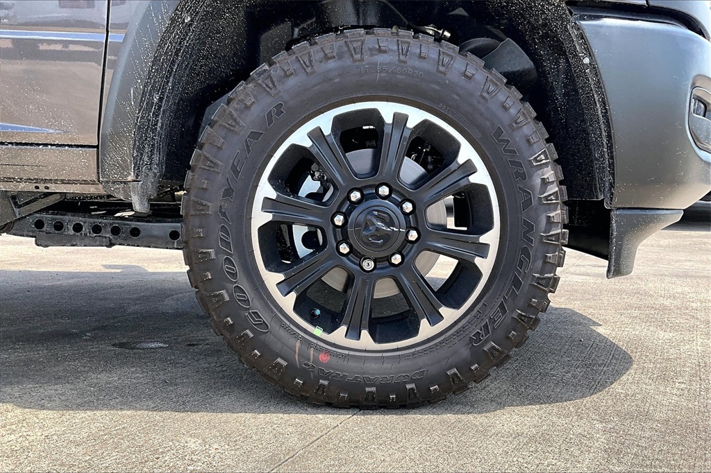 2026 Ram 2500 Tradesman photo 11