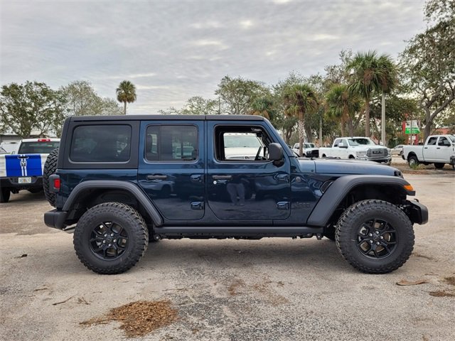 2025 Jeep Wrangler Willys photo 4
