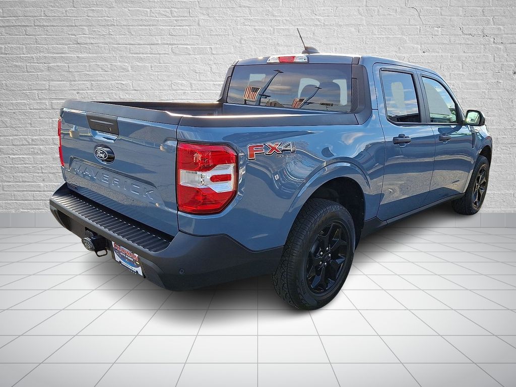 2025 Ford Maverick XLT photo 2