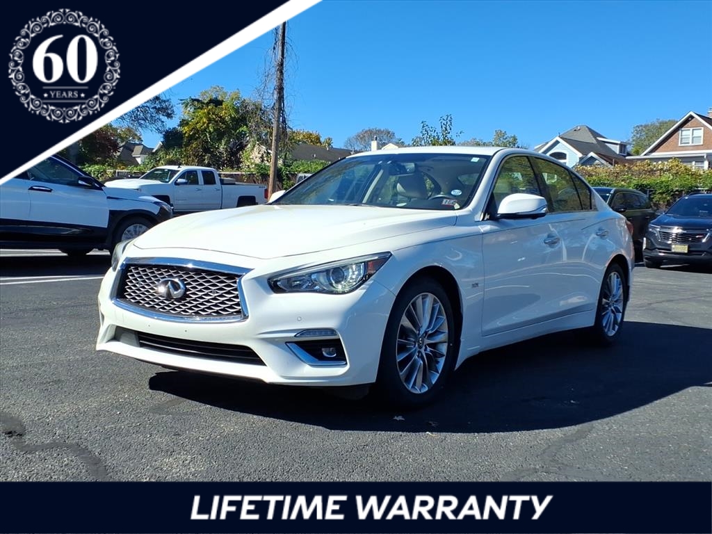 2019 INFINITI Q50 LUXE