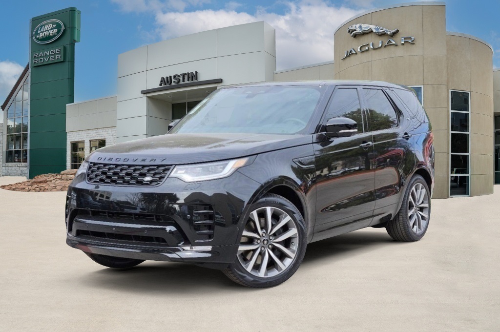 2025 Land Rover Discovery Dynamic SE's photo