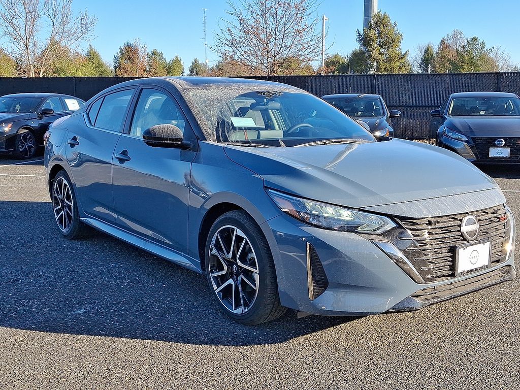 2025 Nissan Sentra SR photo 2