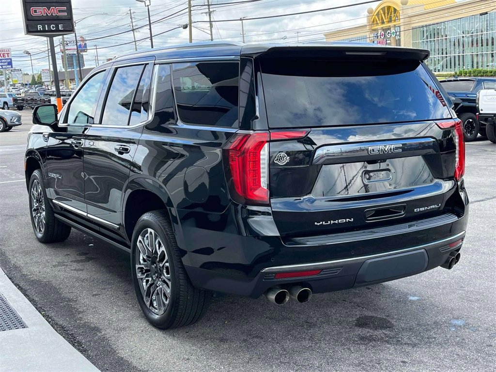 2023 Gmc Yukon Denali Ultimate photo 3