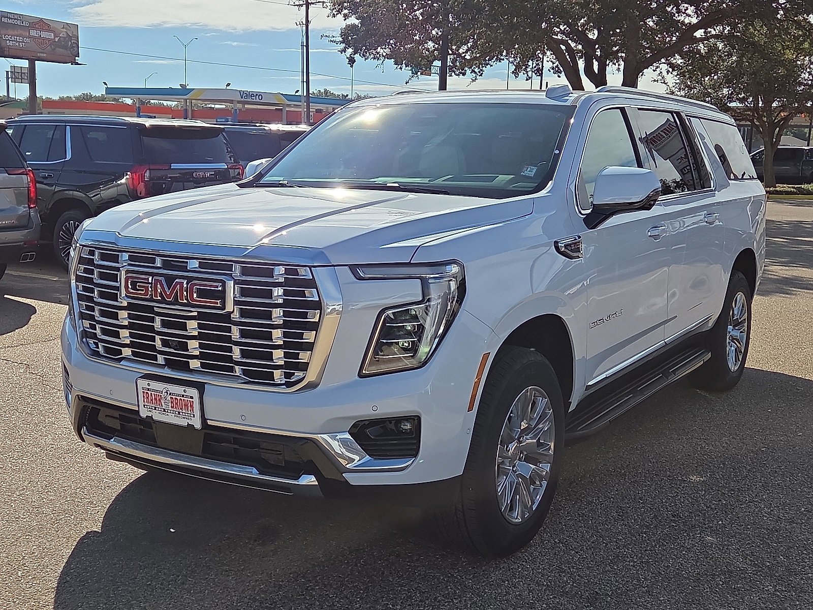 2026 GMC Yukon XL Denali's photo