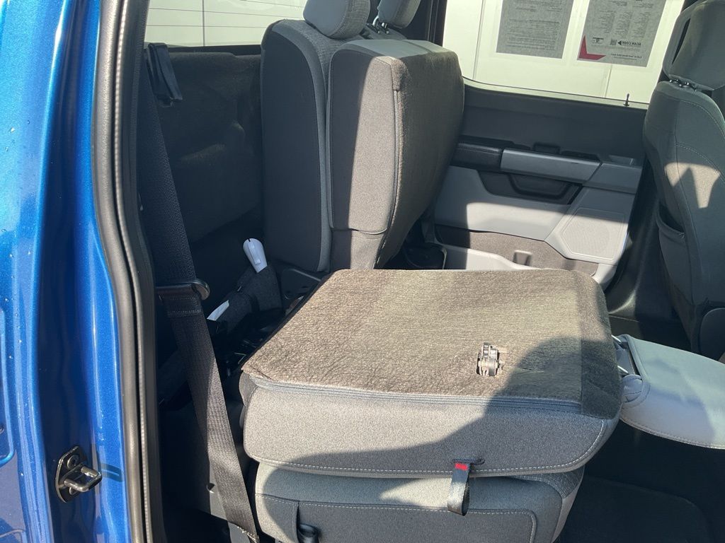 2023 Ford F-150 XLT photo 28