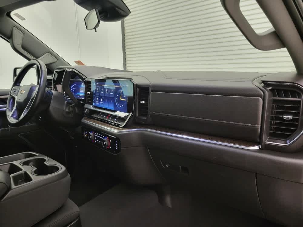 2023 Chevrolet Silverado 1500 LT photo 33