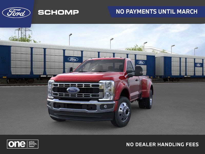 2026 Ford F-450 Super Duty XLT's photo