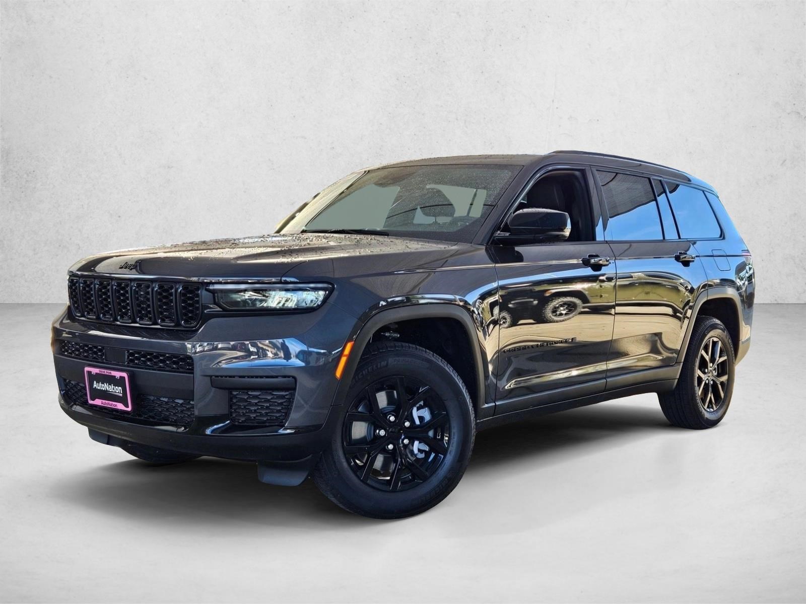 2025 Jeep Grand Cherokee L Altitude's photo
