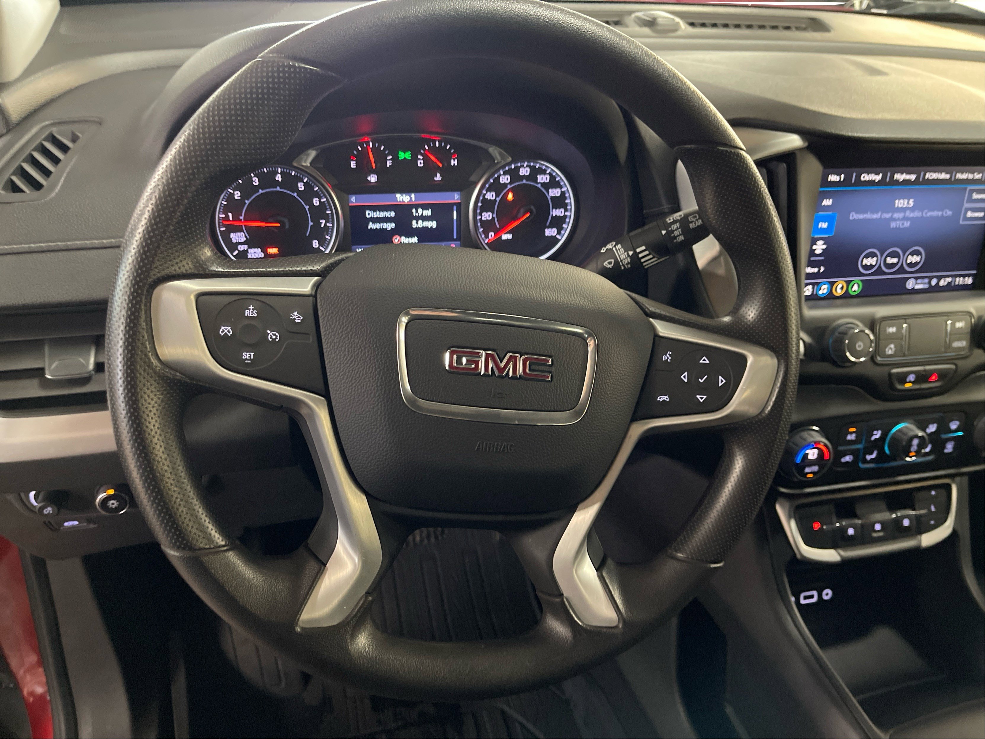 2022 Gmc Terrain SLE photo 16