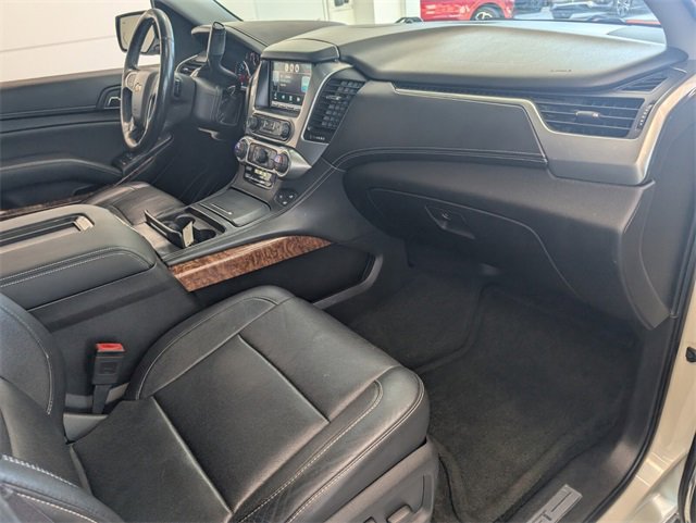 Used 2015 WHITE DIAMOND TRICOAT Chevrolet LTZ image 13