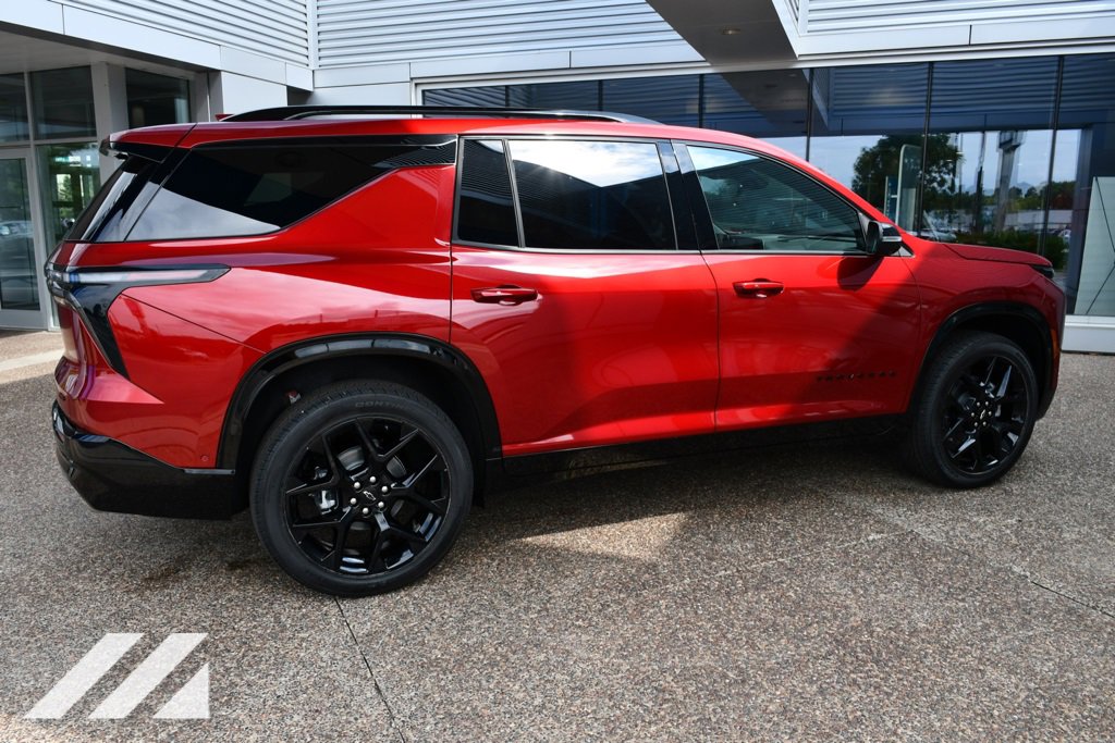 2026 Chevrolet Traverse RS photo 8