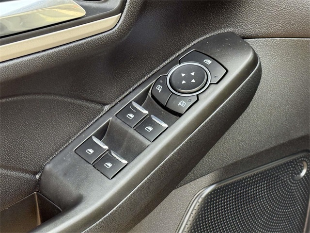 2021 Ford Escape SE photo 28