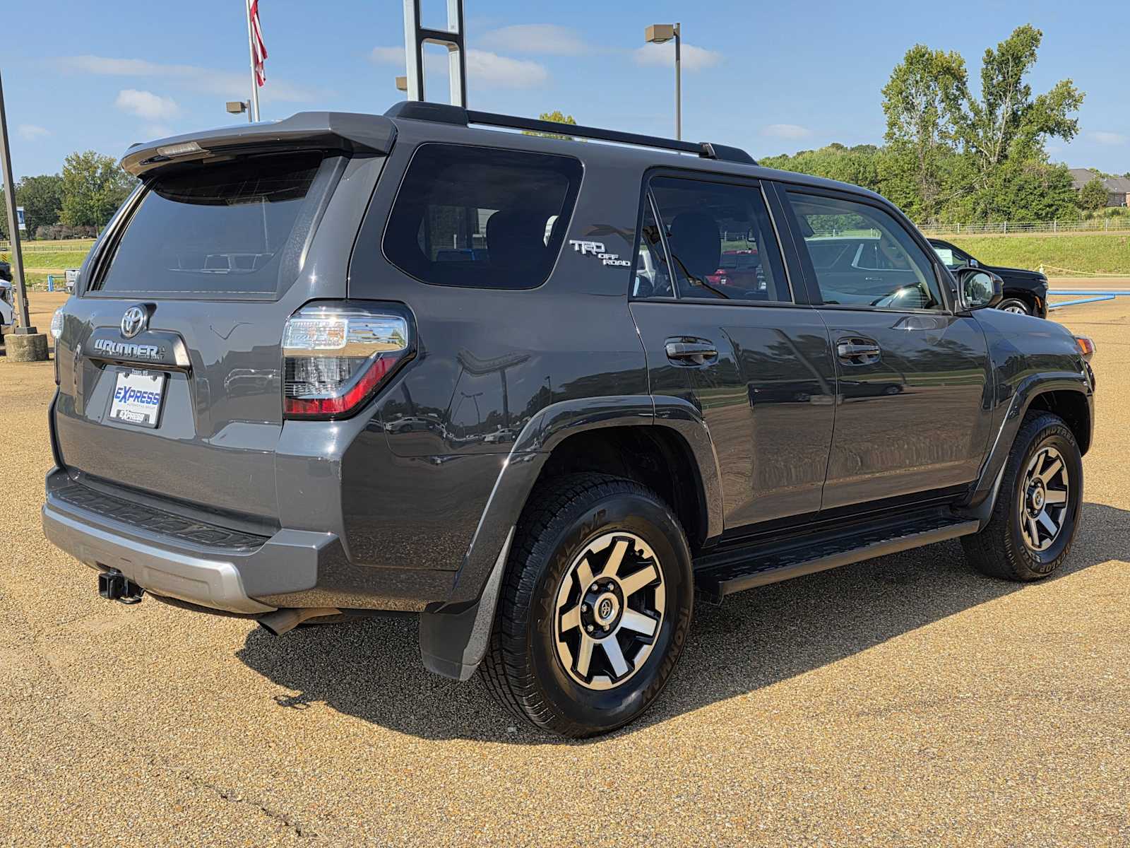 2024 Toyota 4Runner TRD photo 3