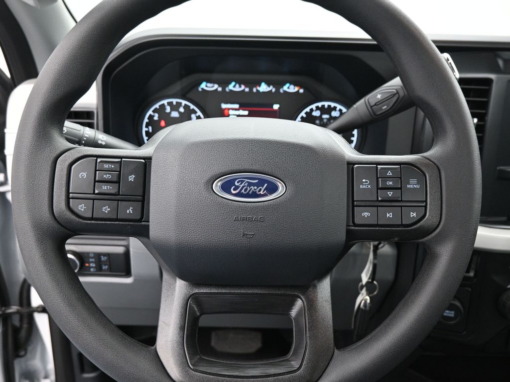 2025 Ford F-250 Super Duty XL