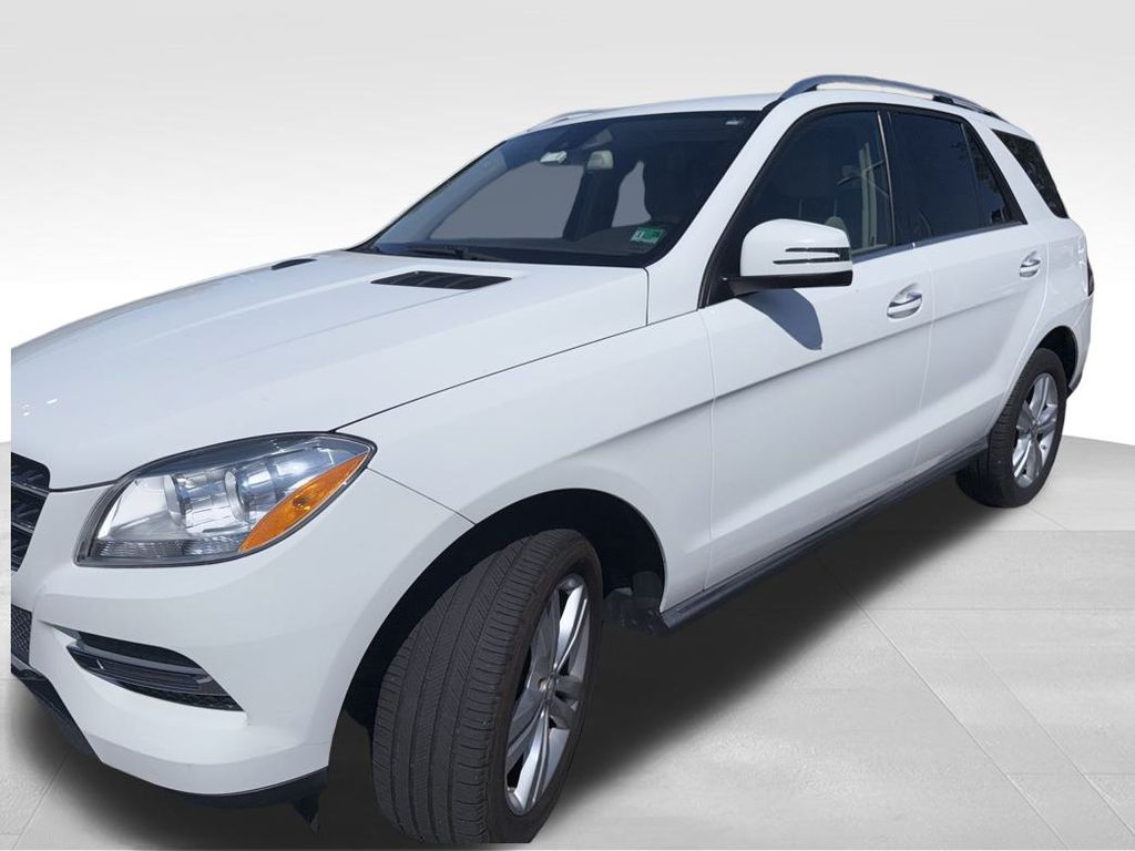 2014 Mercedes Benz ML 350 4MATIC photo 6