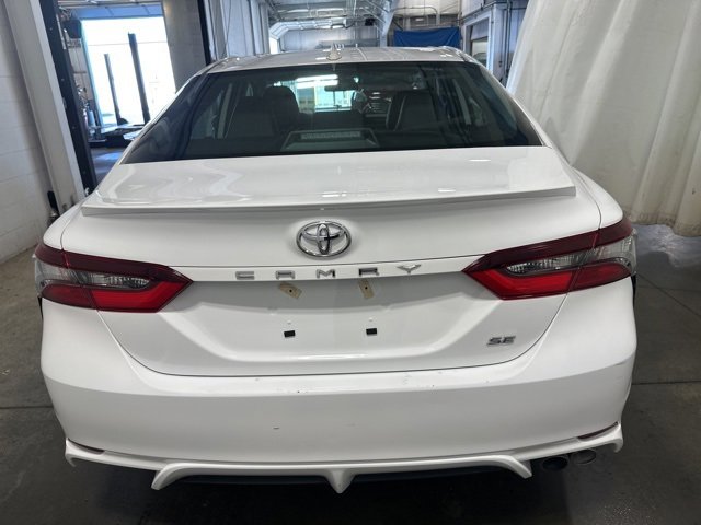 2024 Toyota Camry SE photo 5