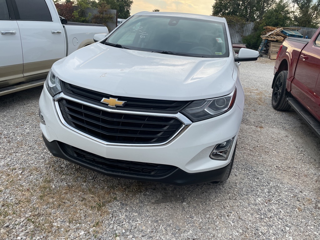 2021 Chevrolet Equinox LT photo 3